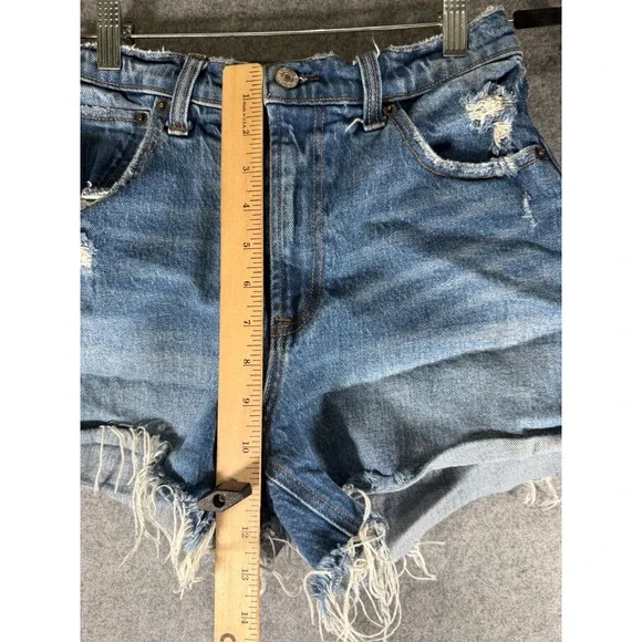 Abercrombie Fitch Shorts 4 Medium Wash Denim Distressed Curve Love Mom Shorts - Picture 4 of 8